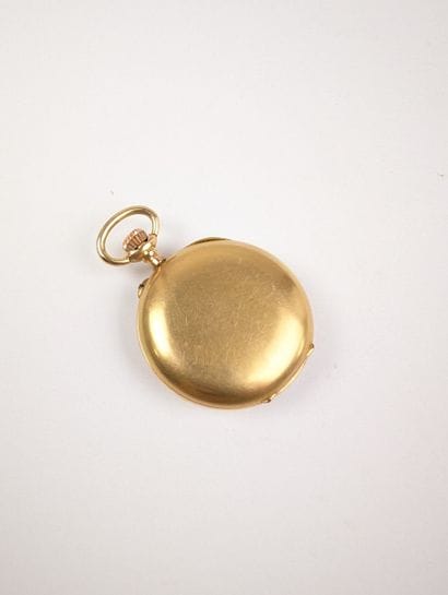 Montre de col en or jaune 585 ‰ cadran rond...