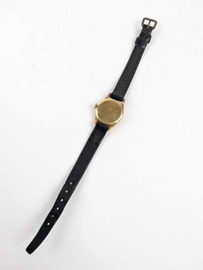 AASA
Montre bracelet dame en or jaune 750...