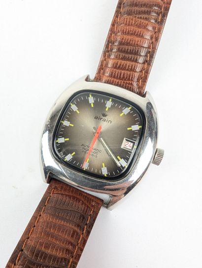 AIRAIN
Montre bracelet homme en acier chromé,...