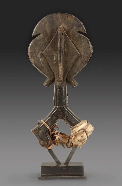 Figure de reliquaire MBULU NGULU KOTA, groupe...