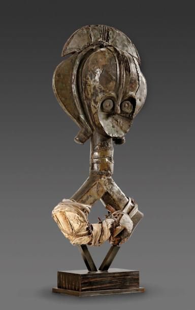 Figure de reliquaire MBULU NGULU KOTA, groupe...