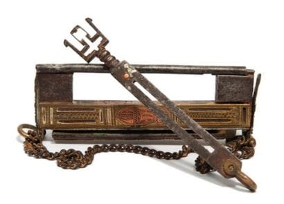 Ancien cadenas dit «Tanast» Sahara (Touareg)....