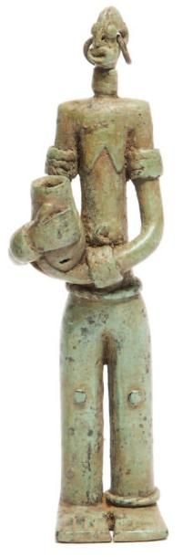 Statuette féminine Mali, style Dogon, région...