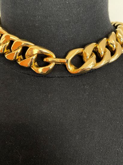
CHANEL Gold-plated chain link necklace with...