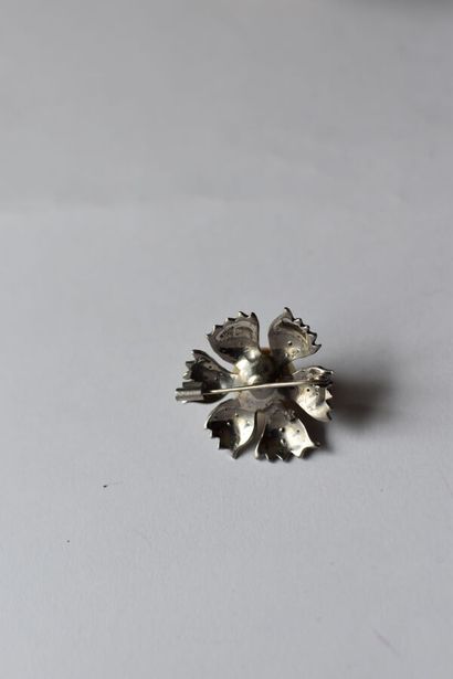 LINA BARETTI pour CHANEL par Gripoix Broche...