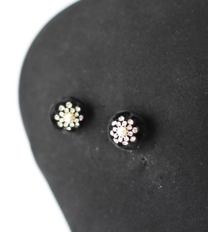 LINA BARETTI Paire de clips d'oreilles boules...
