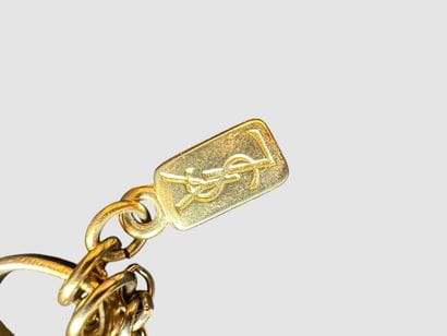 YVES SAINT LAURENT Made in France par ROBERT...