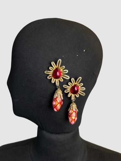 YVES SAINT LAURENT Rive Gauche par ROBERT...