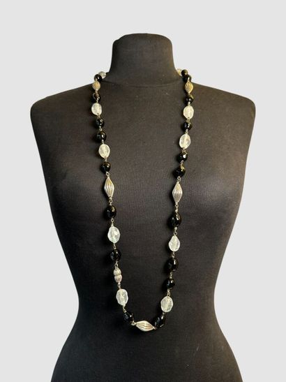 YVES SAINT LAURENT Haute Couture Sautoir...