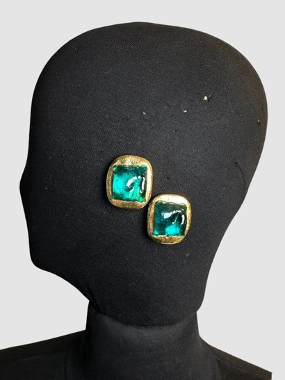 YVES SAINT LAURENT Haute Couture Paire de...