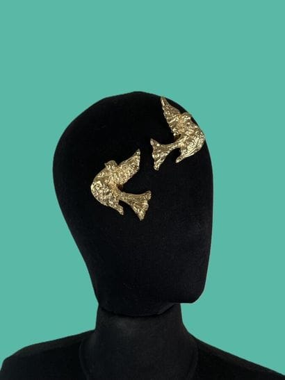 YVES SAINT LAURENT Made in France by ROBERT...