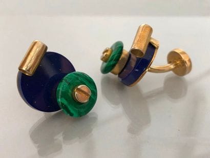 MARC JACOBS 

Paire de boutons de manchettes...