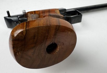 **Catégorie B.** Pistolet de tir à un coup...