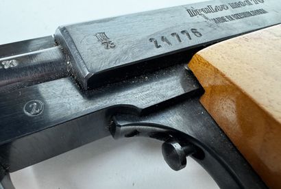 **Catégorie B.** Pistolet de tir à un coup...