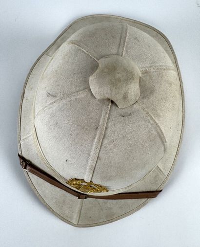 Rare casque tropical d'officier britannique...