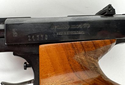 **Catégorie B.** Pistolet de tir à un coup...