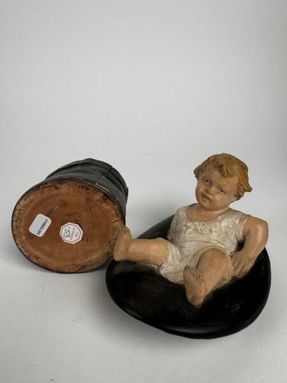 Pot à tabac
Terre cuite polychrome lustrée
Bohême...