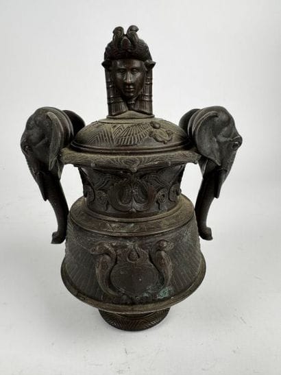 Tobacco jar.
Bronze, gilded on the inside,...