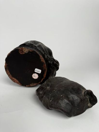 Pot à tabac
Terre vernissée noire XIX* siècle
Grande...