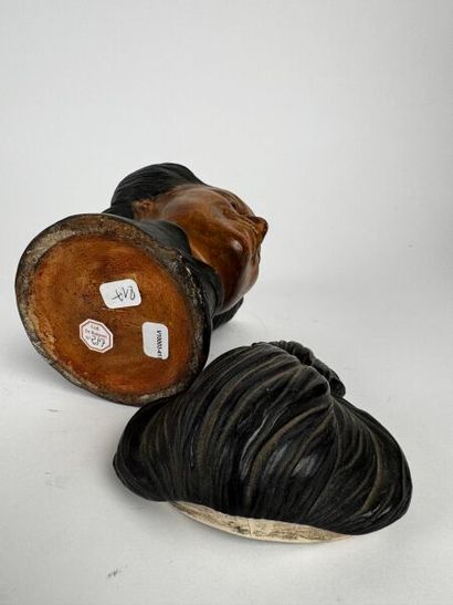 Tobacco jar. Beautiful depiction of an Asian...