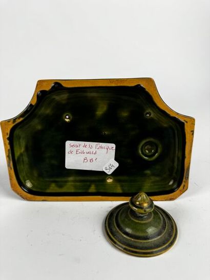Tobacco jar.
Fine earthenware, gold highlights—Bavaria?—
Late...