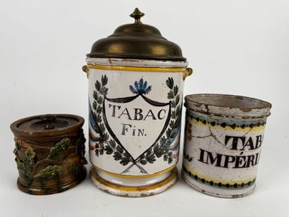 Pot à tabac
Terre vernissée fin XIXe siècle...