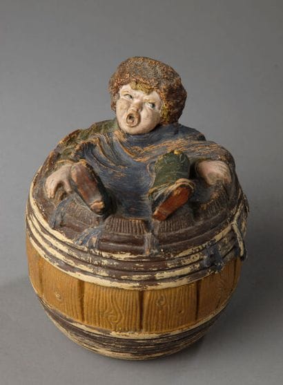 Tobacco jar
Painted terracotta with a patina...