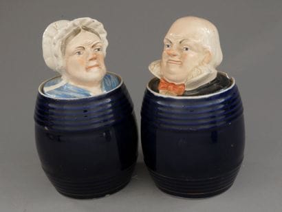 Tobacco jar
Glazed porcelain, 19th century...