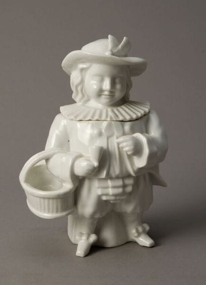 White English porcelain, circa 1880
Large...