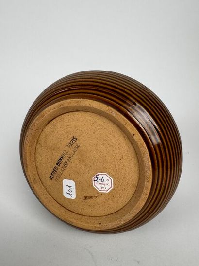 3 pots à tabac
Grès fin XIXe, début XXe siècle
Pot...