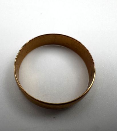 Anneau or 1,9 grammes taille 52