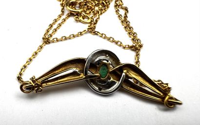Collier or et petite émeraude 2,8 g brut...