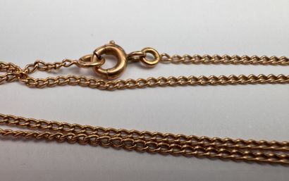 Une chaine or 18K maille gourmette
Longueur...