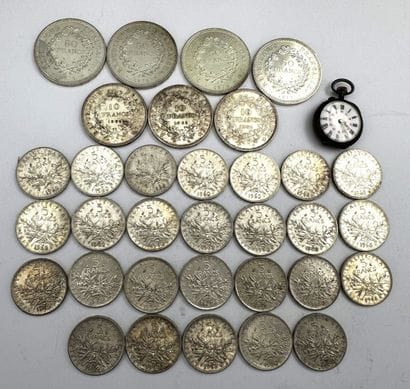 Lot de pièces argent comprenant
4 pièces...