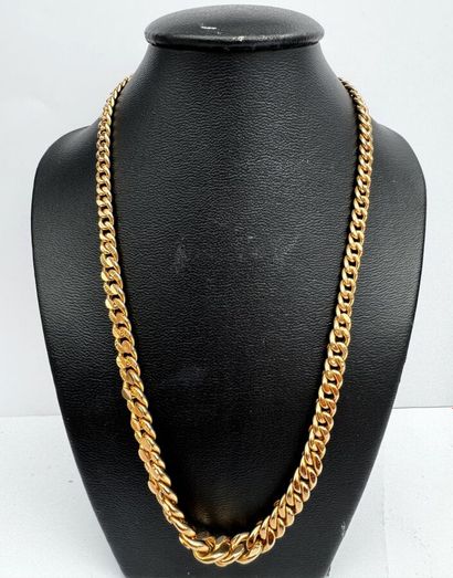 Une chaine or 18k marquée au poids
25,7g...