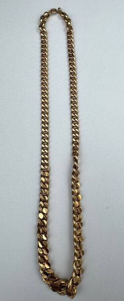 Une chaine or 18k marquée au poids
25,7g...