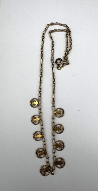 Un collier or 18k 11,1gr marqué au poids