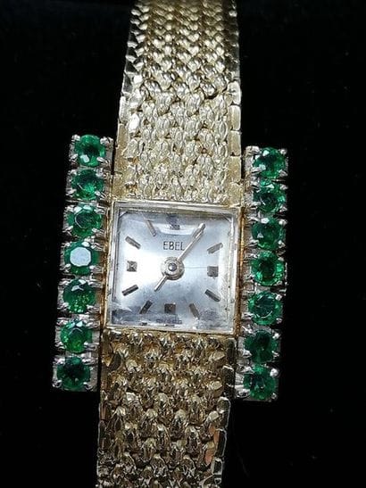 EBEL 
Montre de dame, boitier carré 10 mm,...