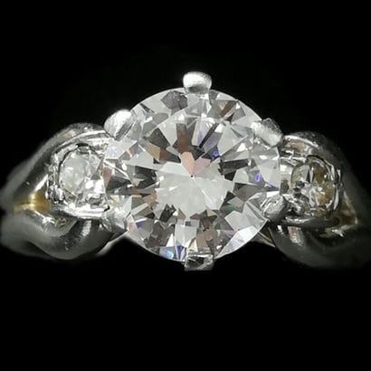 Bague diamants taille brillant , central...