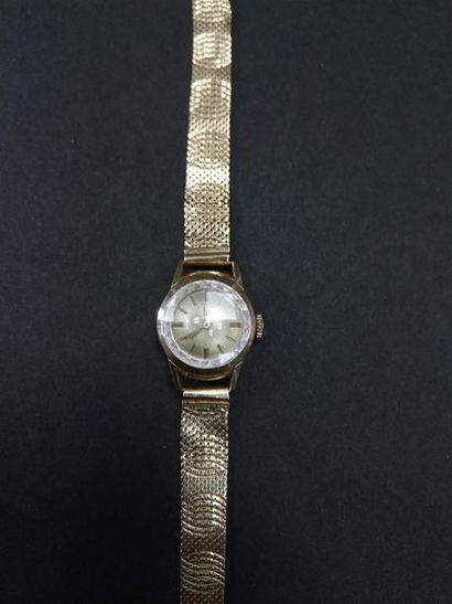 LIP, Montre de de dame, boitier et bracelet...