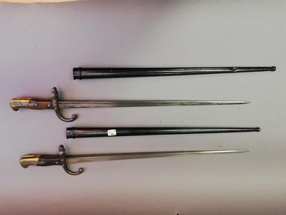 Lot de deux baïonnettes de fusil Gras modèle...