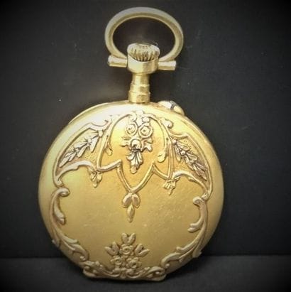 Montre de col or. Poids brut : 15,7 g
(manque...
