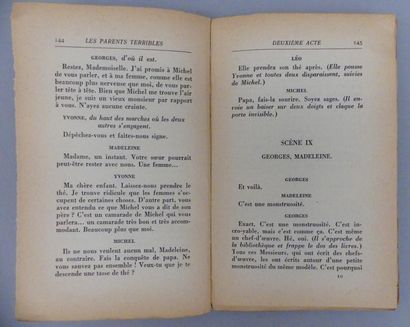 COCTEAU (Jean).	LES PARENTS TERRIBLES. Pièce...