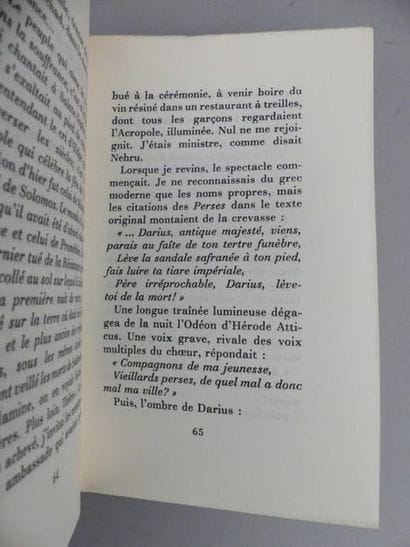 MALRAUX (André). 	HÔTES DE PASSAGE. Le Miroir...