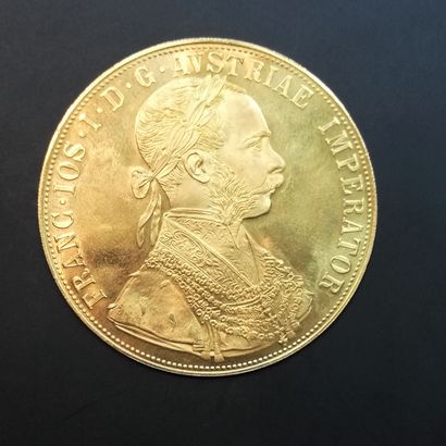 
AUTRICHE 

4 Ducas or François Joseph, 1915...
