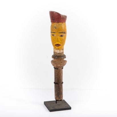 KUYU -CONGO RDC

Marotte de danse, polychromie...