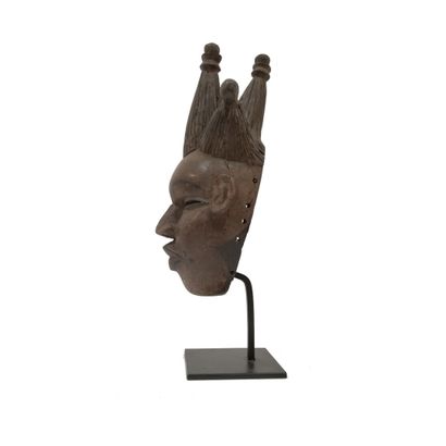 OGONI- NIGERIA 

Ancien masque féminin à...
