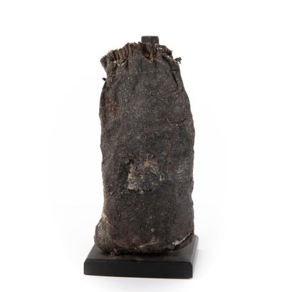 ADJA- BENIN 

Small female figure attached...