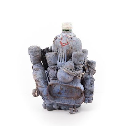 FON- BENIN 

Bottle of schnapps filled with...