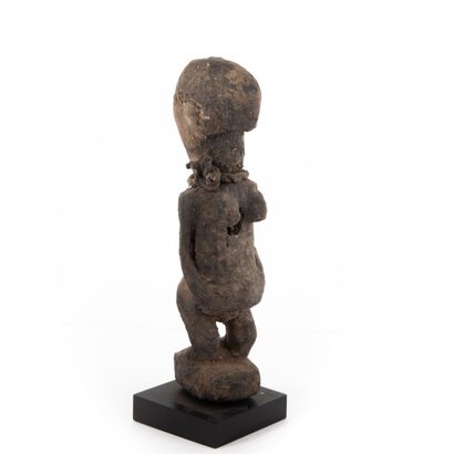 FON BENIN 

Protection fetish, small female...